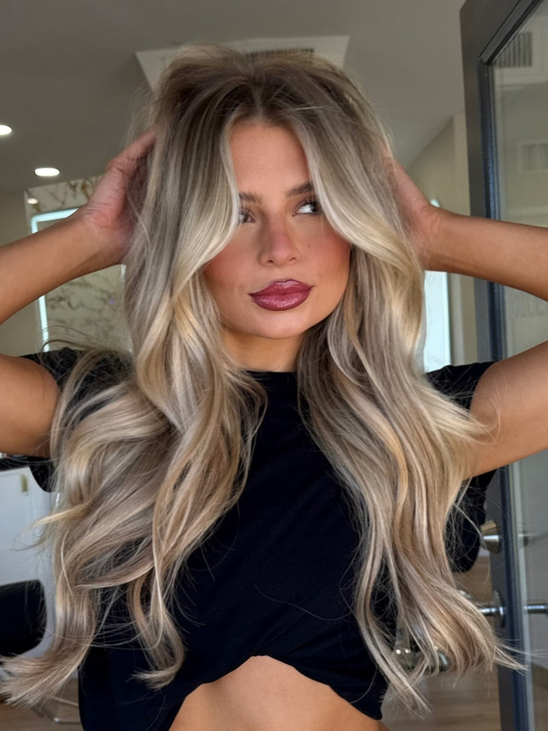 Lived-in blonde